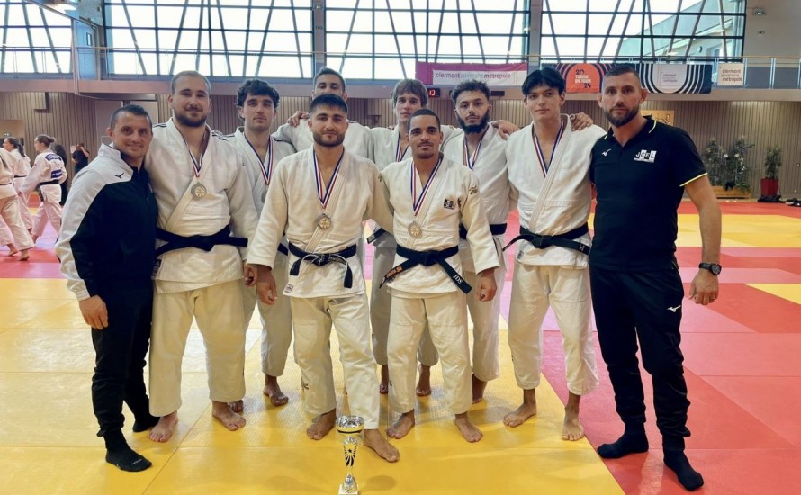 Résultats du Championnat AURA par équipe de club Seniors  1ère Division du Dimanche 12 octobre 2025